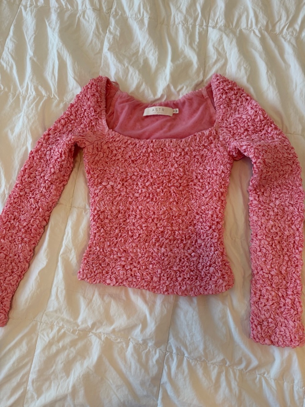 Astr Pink Textured Long-Sleeve Scoop Neck Top
